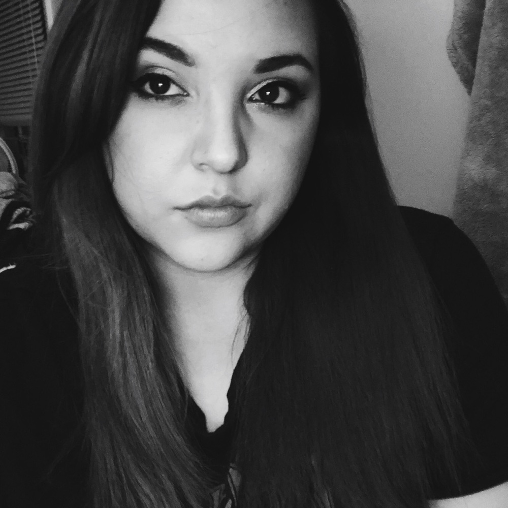 Meet your Posher, Hannah.